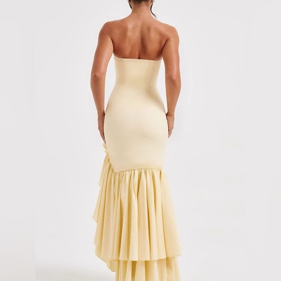 Strapless Ruffle High-Low Bodycon Dress - Picture 4 of 14